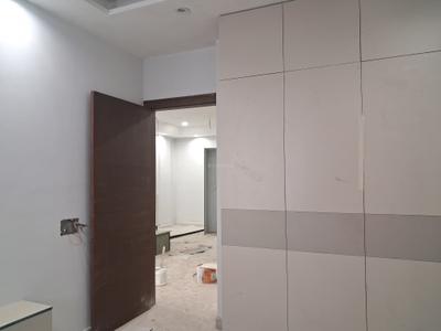 Bedroom Image of 1350 Sq.ft 3 BHK Builder Floor for sale in Paschim Vihar New Delhi for Rs. 27000000