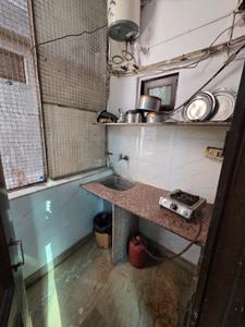 Kitchen Image of 300 Sq.ft 1 RK Apartment / Flat for rent in Sarita Vihar New Delhi for Rs. 20000