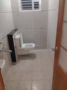 Bathroom Image of 1250 Sq.ft 3 BHK Apartment / Flat for rent in Adambakkam Chennai for Rs. 40000