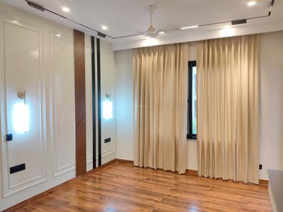 Bedroom Image of 2400 Sq.ft 4 BHK Builder Floor for sale in Ansal Esencia Sector 67, Sector 67 Gurgaon for Rs. 31000000