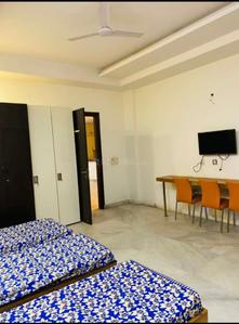 Bedroom Image of Dhankus Girls pg  in Sector 4, Noida