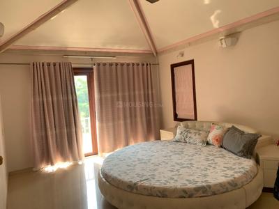 Bedroom Image of 5400 Sq.ft 4 BHK Villa for rent in Navratna Kalhaar Blues And Greens, Sanand Ahmedabad for Rs. 125000