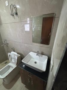 Bathroom Image of Beds &amp; Bistro Co-living 1RK in Sector 72, Gurgaon
