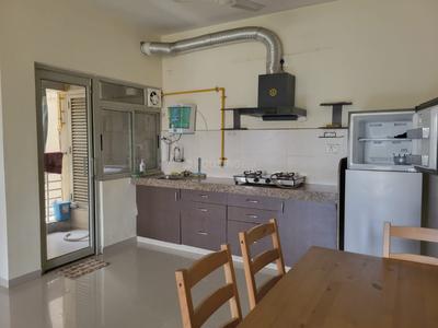 Kitchen Image of 1850 Sq.ft 2.5 BHK Apartment / Flat for rent in Adani The Meadows, Shantigram Ahmedabad for Rs. 46000