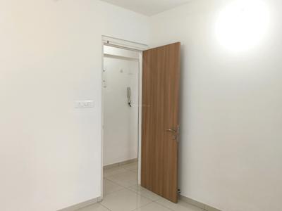 Bedroom Image of 1000 Sq.ft 3 BHK Apartment / Flat for rent in Godrej Emerald, Kasarvadavali Thane for Rs. 38000