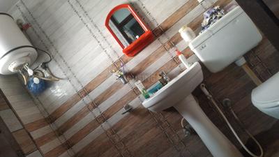 Bathroom Image of 650 Sq.ft 2 BHK Apartment / Flat for rent in Kaval Bairasandra Bengaluru for Rs. 18000