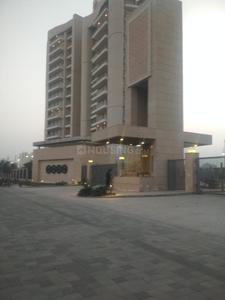 Image of 1200 Sq.ft 2 BHK Apartment / Flat for sale in BPTP Discovery Park, Sector 80, Faridabad for Rs. 13500000