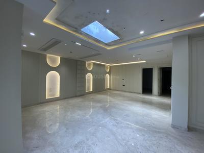 Bedroom Image of 2400 Sq.ft 4 BHK Penthouse for sale in Model Town New Delhi for Rs. 70000000