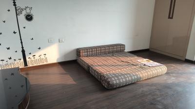 Bedroom Image of 1380 Sq.ft 2 BHK Apartment / Flat for sale in Supertech Supernova, Sector 94 Noida for Rs. 18500000