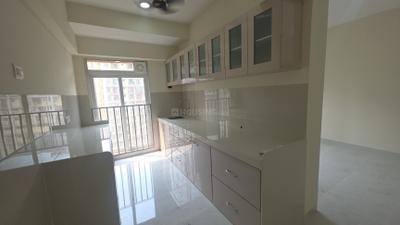Kitchen Image of 679 Sq.ft 2 BHK Apartment / Flat for rent in Swastik Platinum, Vikhroli East Mumbai for Rs. 56499