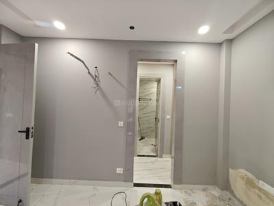 Bedroom Image of 2200 Sq.ft 3 BHK Builder Floor for rent in Sector 122 Noida for Rs. 50000