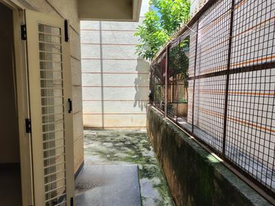 Balcony Image of 2346 Sq.ft 3 BHK Villa for rent in Golden Homes, Attibele Bengaluru for Rs. 38000
