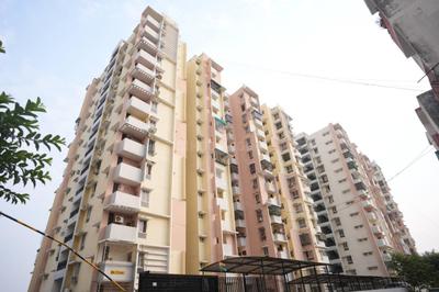 Image of 960 Sq.ft 2 BHK Apartment / Flat for rent in Gomti Nagar, Lucknow for Rs. 19000
