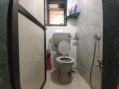 Bathroom Image of 550 Sq.ft 1.5 BHK Apartment / Flat for sale in Sanpada Navi Mumbai for Rs. 14000000