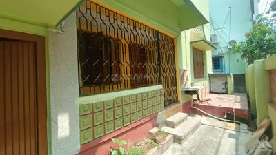 Balcony Image of P.G in Haltu, Kolkata