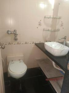 Bedroom Two Image of 1330 Sq.ft 3 BHK Apartment / Flat for rent in Evershine Millennium Paradise, Kandivali East Mumbai for Rs. 70000
