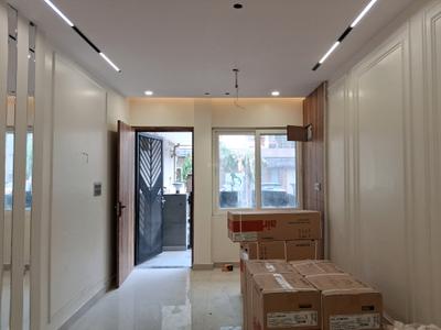 Living Room Image of 1250 Sq.ft 3 BHK Apartment / Flat for sale in Paschim Vihar New Delhi for Rs. 21000000