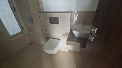 Image of 750 Sq.ft 2 BHK Apartment / Flat for sale in Piramal Revanta, Mulund West, Mumbai for Rs. 20000000