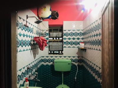 Bathroom Image of 896 Sq.ft 2 BHK Builder Floor for rent in Thakurpukur Kolkata for Rs. 22000