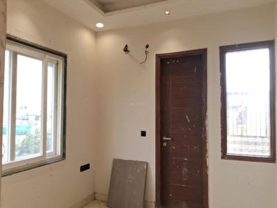 Bedroom Image of 900 Sq.ft 3 BHK Builder Floor for sale in Paschim Vihar New Delhi for Rs. 21000000