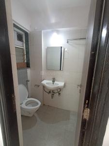 Bathroom Image of 2450 Sq.ft 4 BHK Apartment / Flat for sale in Adhiraj Cypress, Kharghar Navi Mumbai for Rs. 41000000