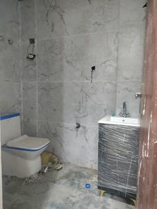 Common Bathroom Image of 650 Sq.ft 2 BHK Builder Floor for sale in Khanpur New Delhi for Rs. 4800000