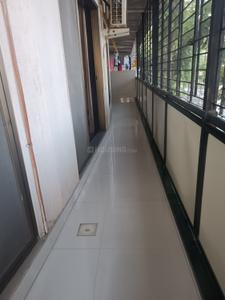 Balcony Image of 900 Sq.ft 2 BHK Apartment / Flat for rent in Borivali East Mumbai for Rs. 45000