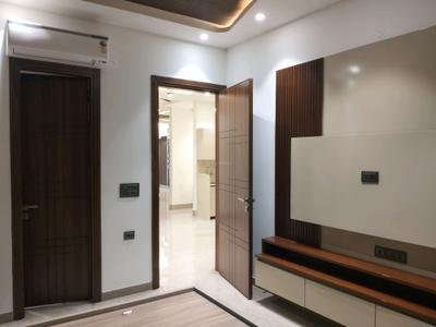 Bedroom Image of 1728 Sq.ft 3 BHK Builder Floor for sale in Vikaspuri New Delhi for Rs. 34000000