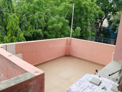 Balcony Image of 810 Sq.ft 2 BHK Apartment / Flat for sale in Paschim Vihar New Delhi for Rs. 15000000