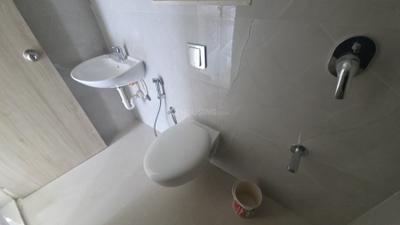 Image of 685 Sq.ft 2 BHK Apartment / Flat for rent in Swastik Platinum, Vikhroli East, Mumbai for Rs. 58000