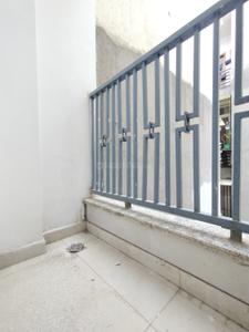 Balcony Image of 4500 Sq.ft 5 BHK Apartment / Flat for rent in Burari New Delhi for Rs. 200000