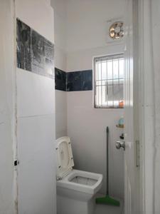 Common Bathroom Image of 2200 Sq.ft 4 BHK Villa for sale in Paramount Golfforeste Villas, Surajpur Greater Noida for Rs. 26000000