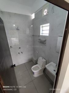 Bathroom Image of 800 Sq.ft 2 BHK Apartment / Flat for rent in Aakkulam Thiruvananthapuram for Rs. 26000