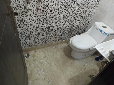 Image of 900 Sq.ft 2 BHK Builder Floor for rent in Ramesh Nagar, New Delhi for Rs. 24000