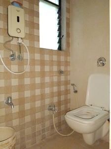Common Bathroom Image of 630 Sq.ft 1 BHK Apartment / Flat for sale in Raunak Unnathi Woods Phase 3, Kasarvadavali Thane for Rs. 6200000