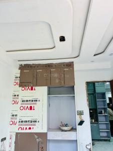 Hall Image of 1550 Sq.ft 3.5 BHK Builder Floor for sale in Sector 73 Noida for Rs. 6000000