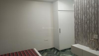 Bedroom Image of 1800 Sq.ft 3 BHK Builder Floor for sale in DDA Flat, Pitampura New Delhi for Rs. 35000000