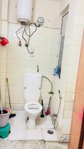 Bathroom Image of 774 Sq.ft 3 BHK Builder Floor for sale in Rajinder Nagar New Delhi for Rs. 16000000