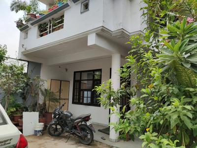 Image of 1500 Sq.ft 2 BHK Builder Floor for rent in Aliganj, Lucknow for Rs. 18000