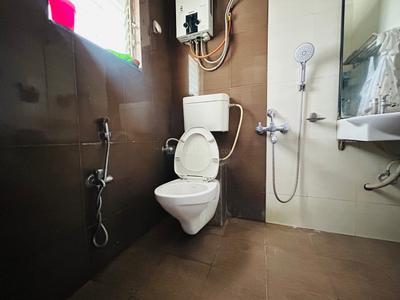 Image of 1000 Sq.ft 2 BHK Apartment / Flat for sale in Soba Optima, Anand Nagar, Sinhagad Road, Pune for Rs. 10000000