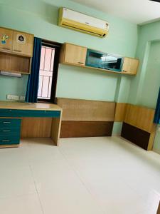 Bedroom Image of 1980 Sq.ft 3 BHK Apartment / Flat for rent in Sheladia Prestige Tower, Bodakdev Ahmedabad for Rs. 35000