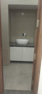 Bathroom Image of 1800 Sq.ft 4 BHK Apartment / Flat for sale in  Shivalik Appartment, Alaknanda New Delhi for Rs. 47500000