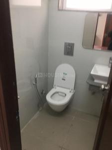 Bathroom Image of 270 Sq.ft 1 RK Independent House for rent in Safdarjung Enclave New Delhi for Rs. 30000