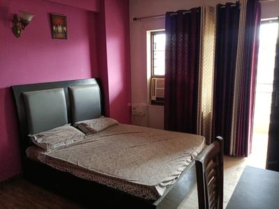 Bedroom Image of 1500 Sq.ft 3 BHK Apartment / Flat for rent in Krish Vatika, Khanpur Khola Alwar for Rs. 30000