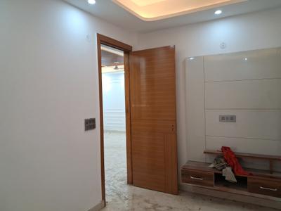 Bedroom Image of 1650 Sq.ft 3 BHK Apartment / Flat for sale in S.R. Apartment , Sector 104 Noida for Rs. 7500000