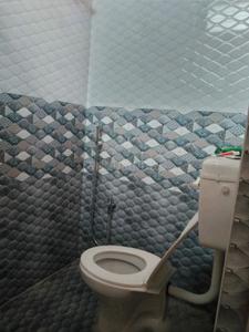 Bathroom Image of 800 Sq.ft 2 BHK Independent House for rent in Velachery Chennai for Rs. 20000