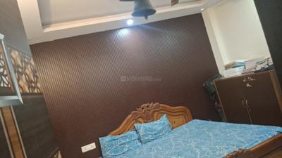 Bedroom Image of 900 Sq.ft 3 BHK Builder Floor for sale in Tri Nagar New Delhi for Rs. 11200000