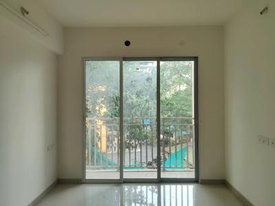 Living Room Image of 588 Sq.ft 2 BHK Apartment / Flat for sale in Puraniks Grand Central, Thane West Thane for Rs. 12000000