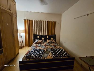 Bedroom Image of 1390 Sq.ft 3 BHK Apartment / Flat for sale in Mantri Flora, HSR Layout Bengaluru for Rs. 18500000