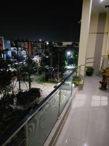 Balcony Image of 1000 Sq.ft 2 BHK Apartment / Flat for sale in Jagrati Vihar Meerut for Rs. 5000000